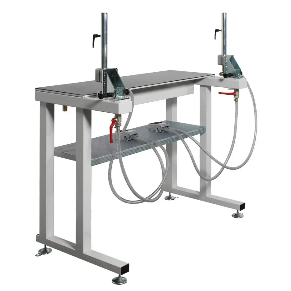 Product image | Overall view 1:1 (in colour) Vacuum forming workstation with integrated tank 755T1